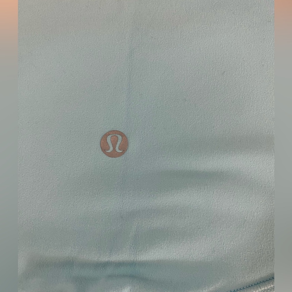 Lululemon Align High-Rise Pant 25"
Cyan Blue Size 6 - Picture 5 of 8